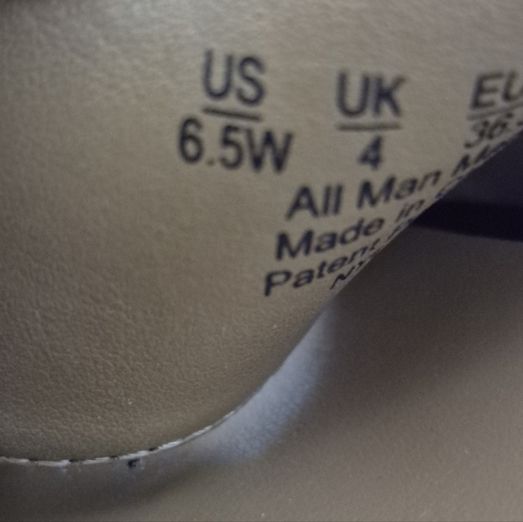 Naturalizer Nylah Platform Dress Sandals - Picture 8 of 8